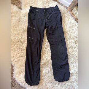 Patagonia climbing/hiking Pants with Zippered Thigh Pocket